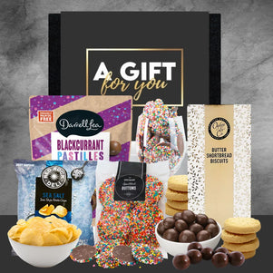 Freckles & Shortbread Goodie Box - Tastebuds