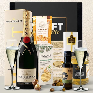 Moët Gourmet Food Gift Hamper