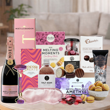 Moet Rose Luxury Pamper Hamper