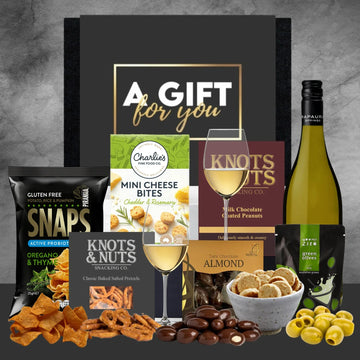 Sauvignon Blanc Wine and Hamper - Tastebuds
