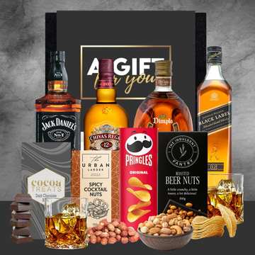 Whiskey & Snack Christmas Hamper