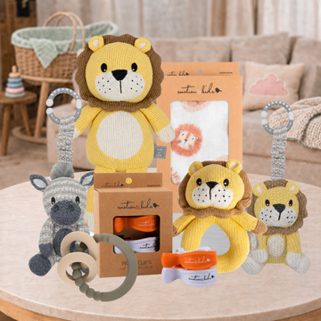 Little Lion Rattle Hamper with lion knitted rattle, muslin wrap, stroller toys and baby teether
