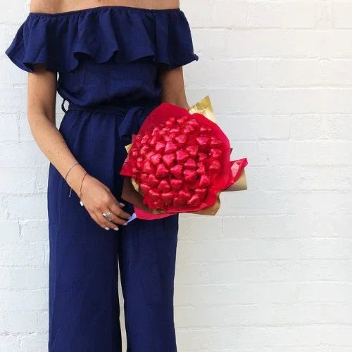 Best Valentine’s Day Gifts For Her 2025 - Tastebuds
