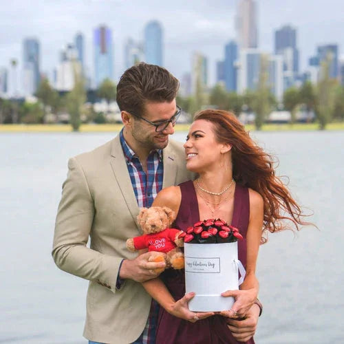 Tastebuds Top Wedding Anniversary Gifts In Australia For 2025 - Tastebuds