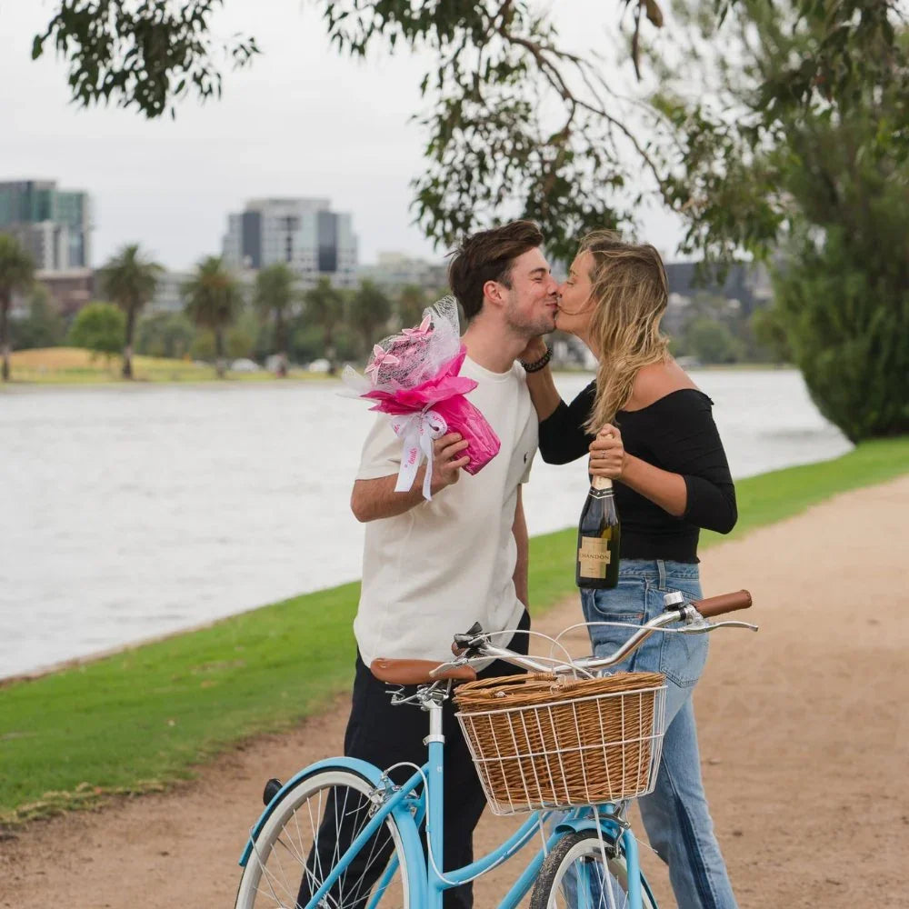 Our Guide To Finding Australian Anniversary Gifts By Year - Tastebuds