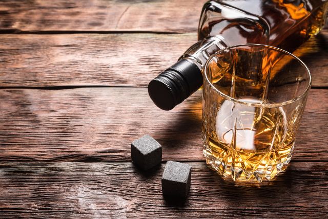 Whisky Gifts to Stand Out – Outdo Your Father’s Day Gifting Competition