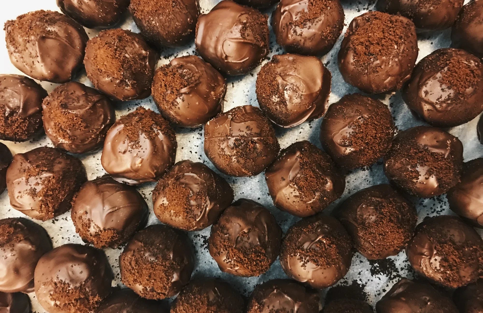 Why Send Flowers When You Can Send A Chocolate Bouquet Instead? - Tastebuds