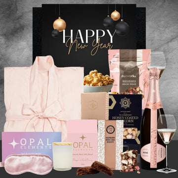 Chandon Rosé Wine & Pamper New Year Hamper