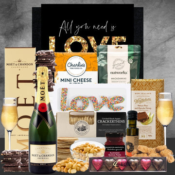 Cupids Arrow to Moët Hamper