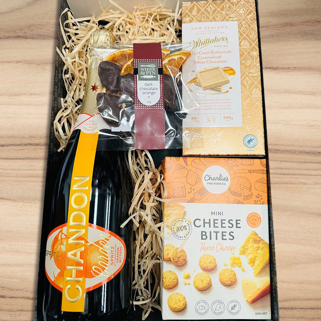 Chandon Spritz & Nibbles Hamper - Tastebuds