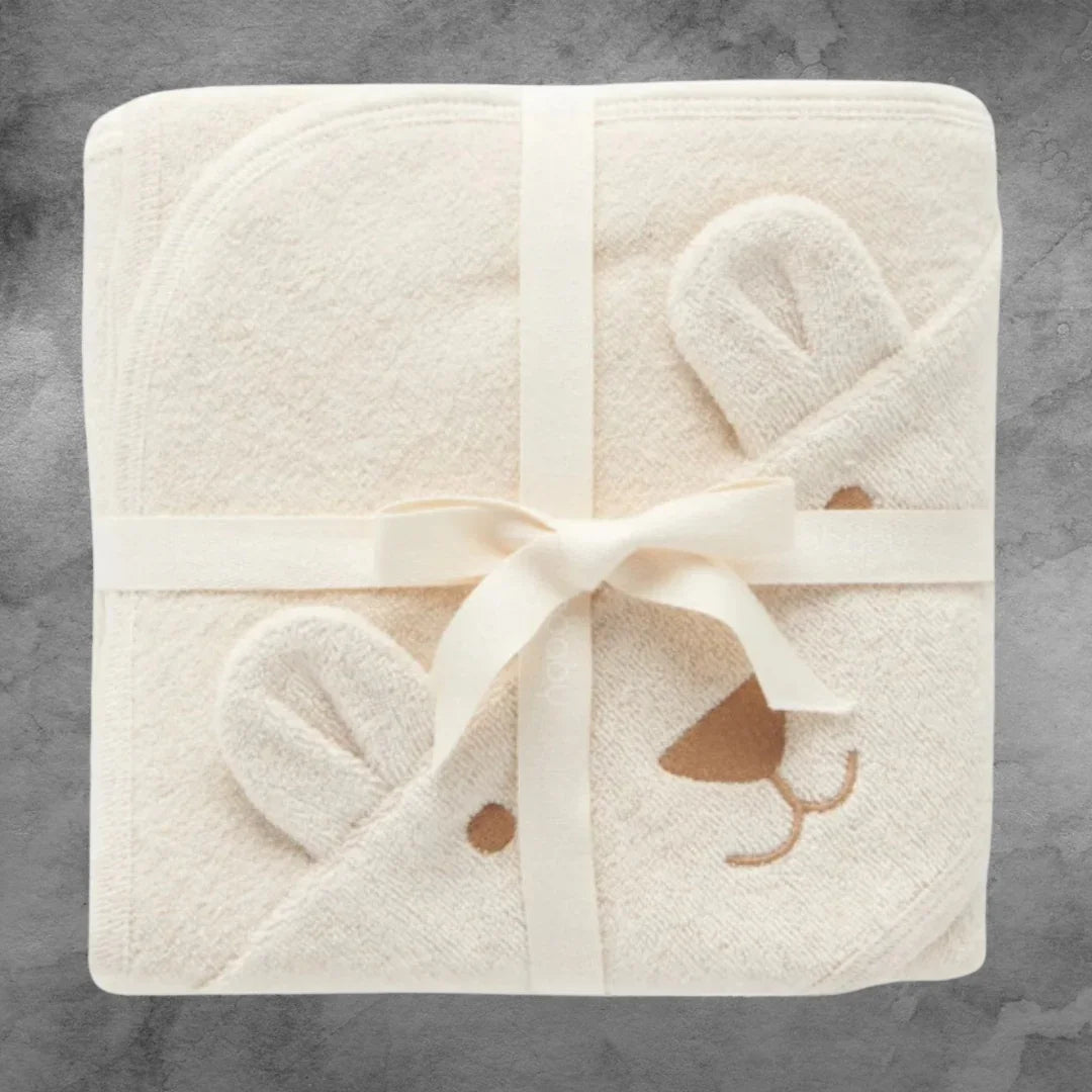 PURE BABY BEAR HOODED TOWEL - Tastebuds