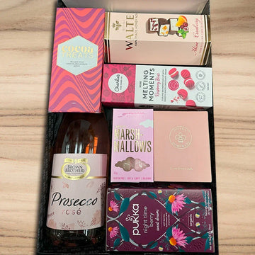 Pink Sparkling Wine Christmas Hamper - Tastebuds
