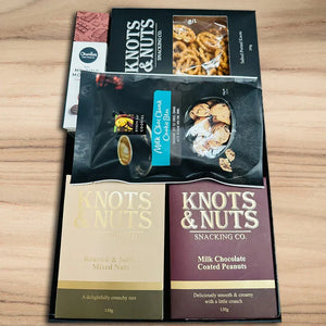 Chocolate & Nuts Christmas Hamper - Tastebuds