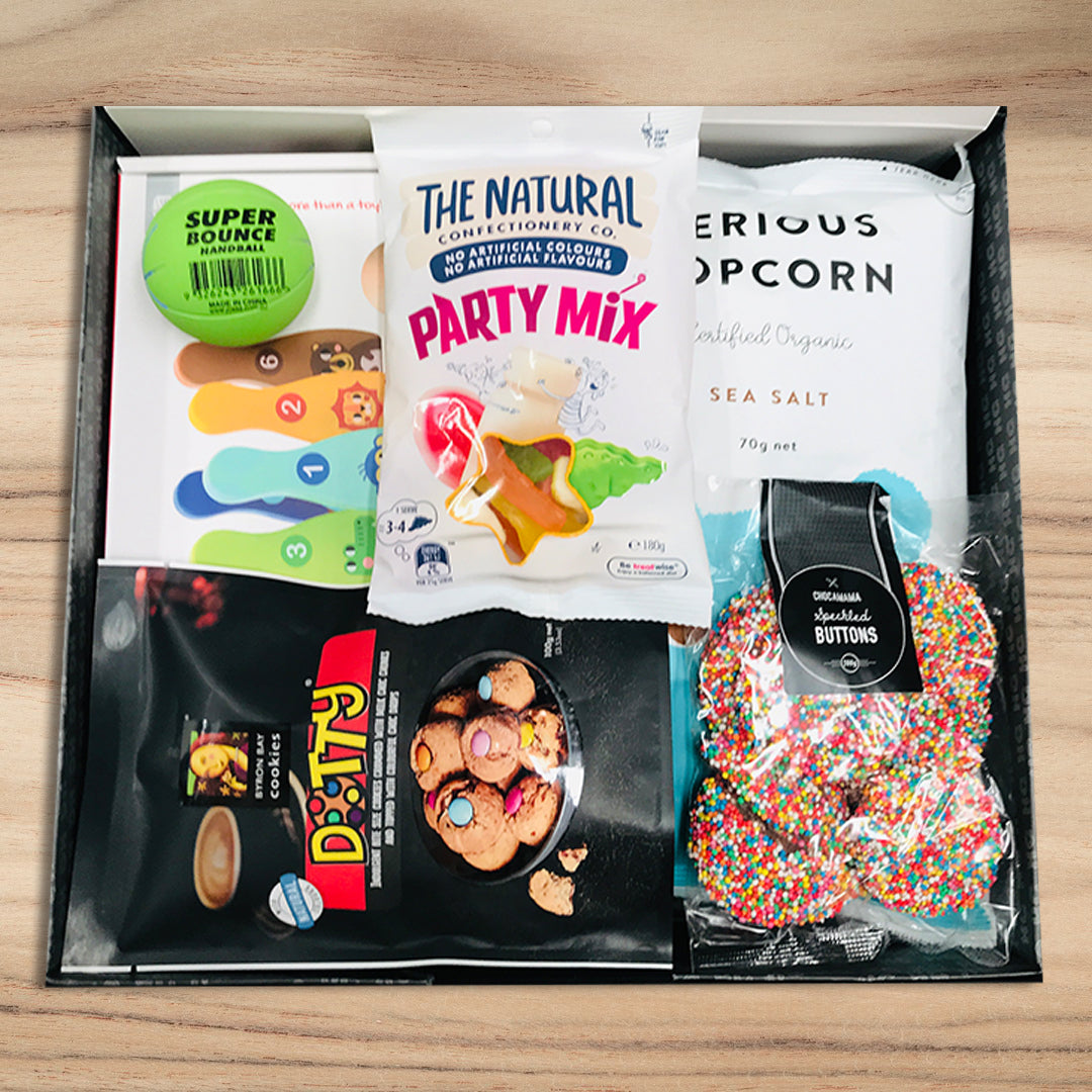 Bowling Snacks Hamper - Tastebuds