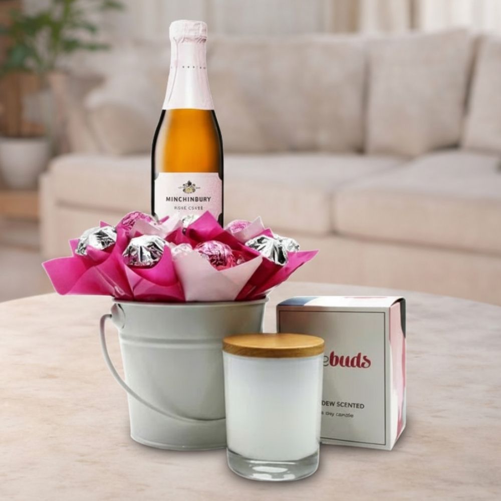 Pamper Rosé & Chocolate Gift