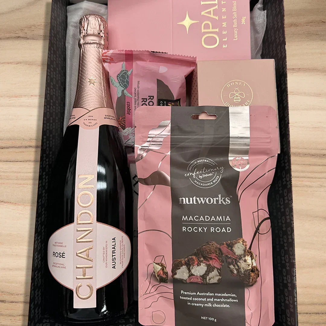 Chandon Rosé Wine & Pamper Hamper (Copy) - Tastebuds