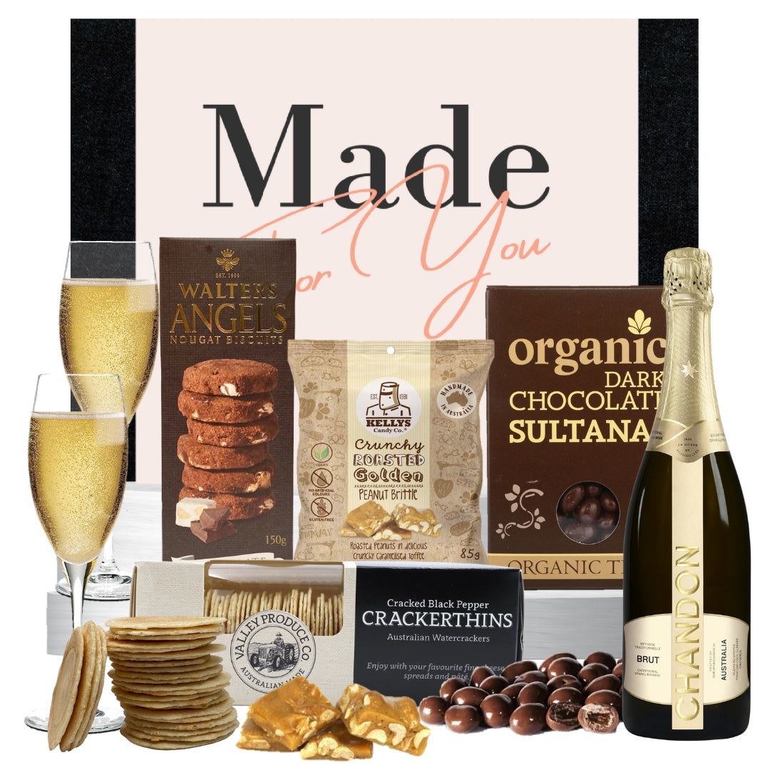 Chandon Brut & Snacks Hamper