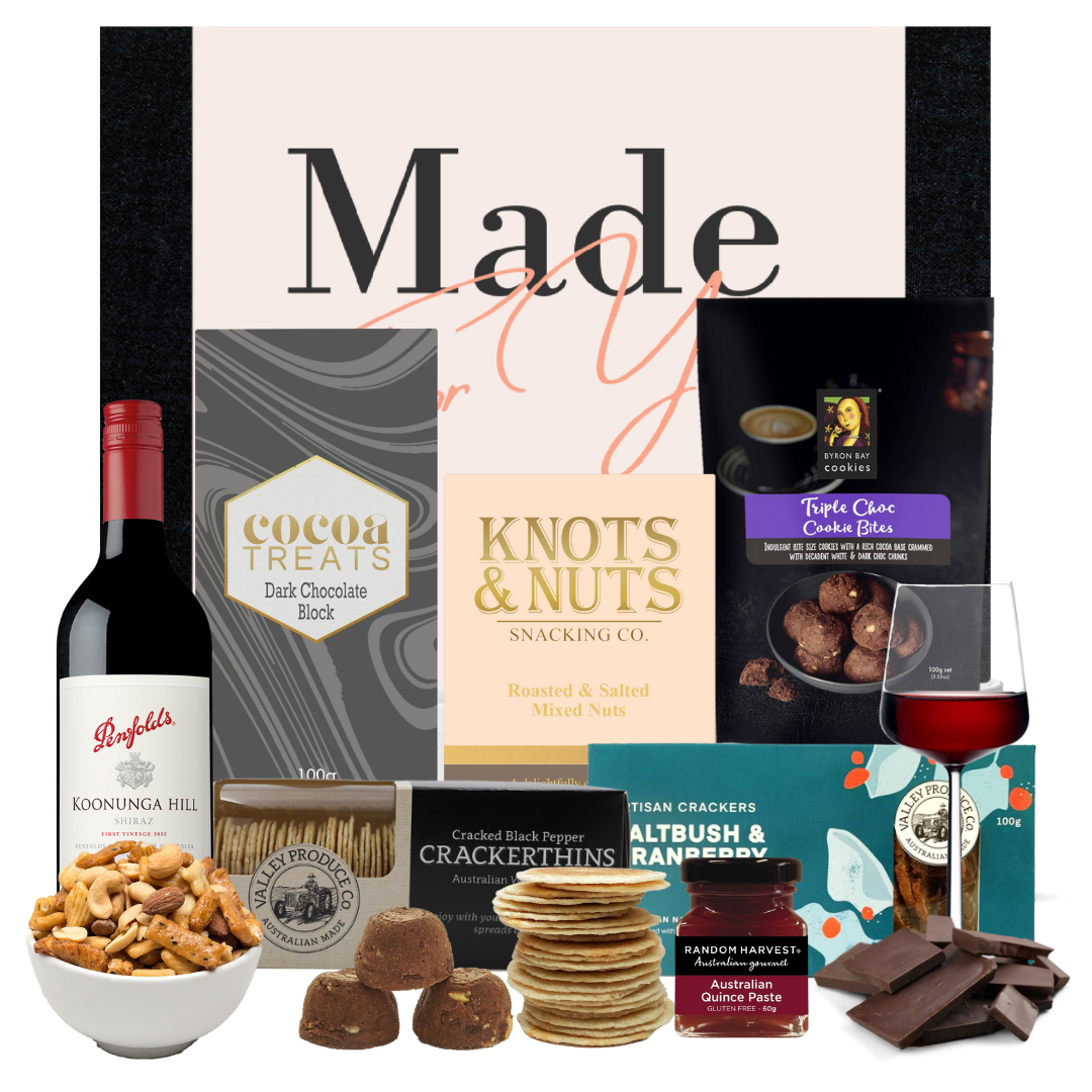 Penfold Red Wine & Nibbles Hamper