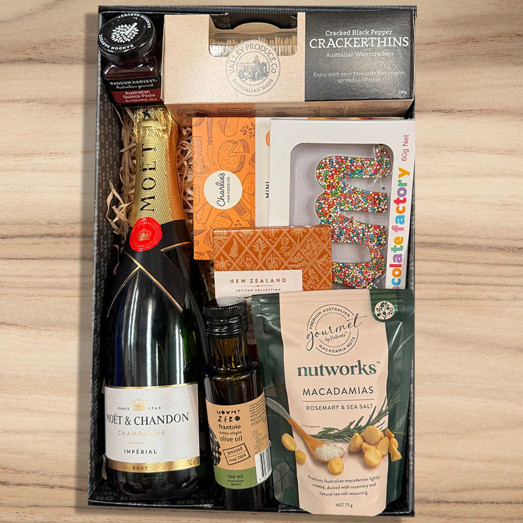Mum Loves Moët More Hamper - Tastebuds