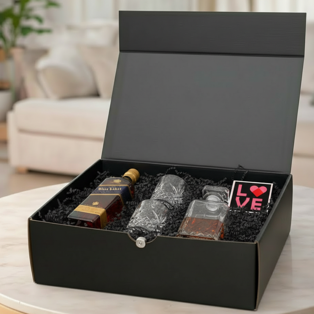 Johnnie Walker Blue Deluxe Valentines Hamper