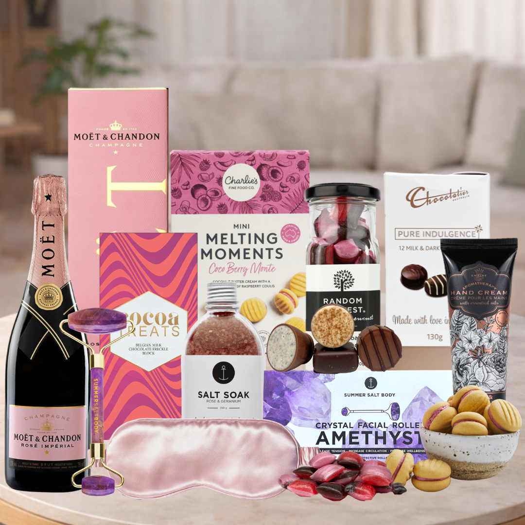 Happy 30th Deluxe Pamper with Moet Rosé Birthday