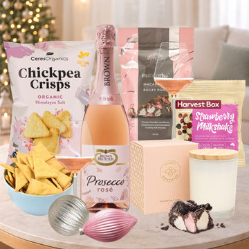 Sparkling Wine & Pamper Christmas Hamper