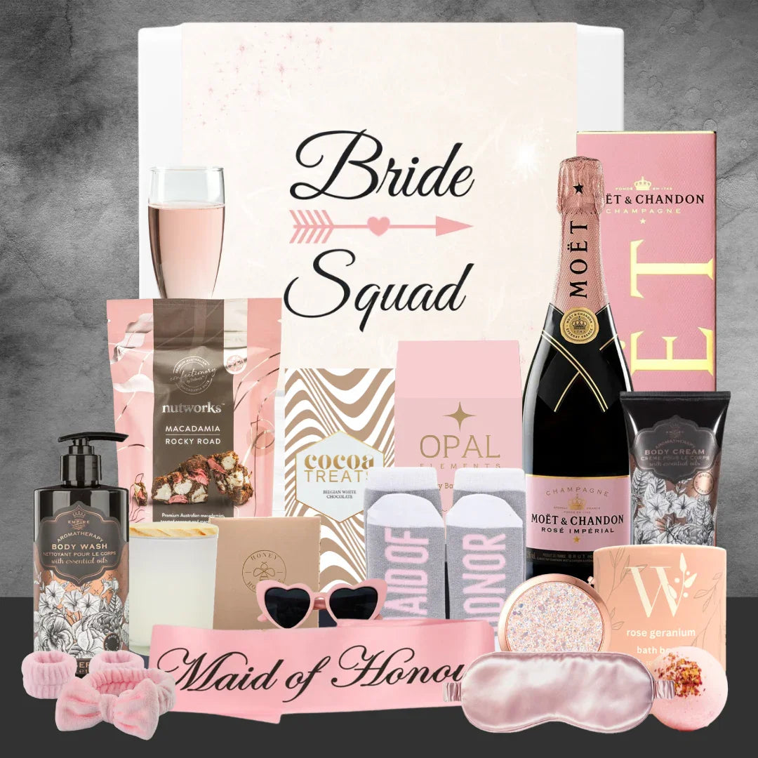 Bridesmaids Sweet Soak & Bubbles Hamper - Tastebuds