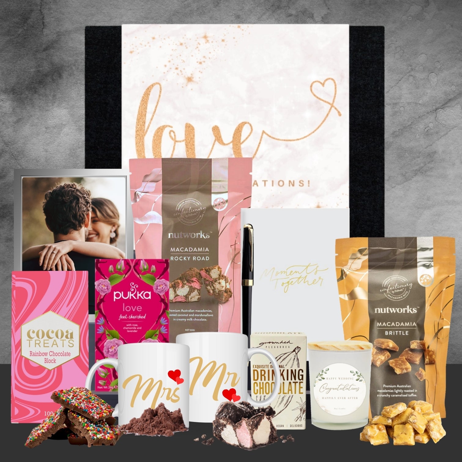 New Couple Hamper - Tastebuds