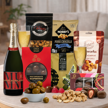 Mumm Brut Prestige Gift Hamper