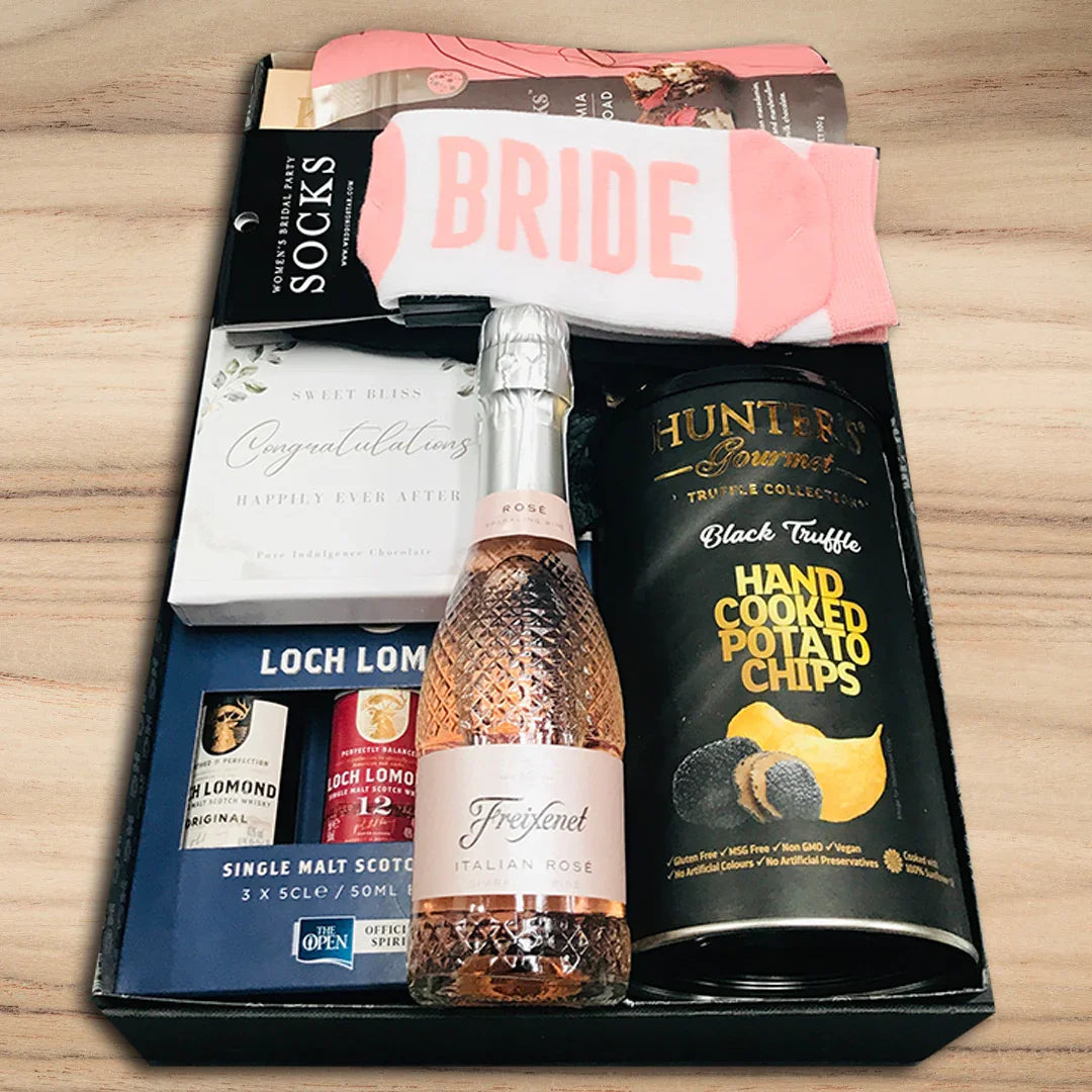 Wedding Gift Hamper for Mr.& Mrs. - Tastebuds