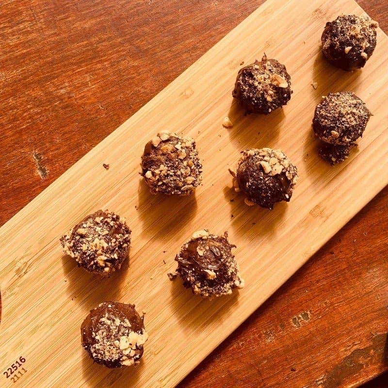 Vegan Snacks Christmas Hamper For Her - Tastebuds